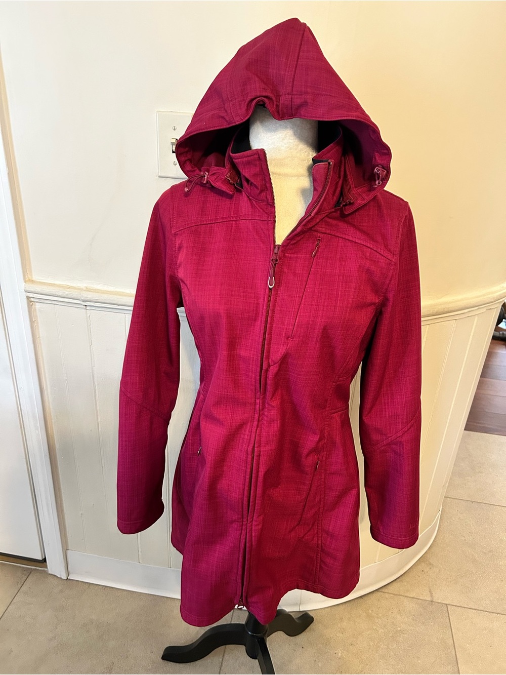 LL Bean Mountain Classic Long Softshell Jacket/Deep Rosewood/Small/Like New!